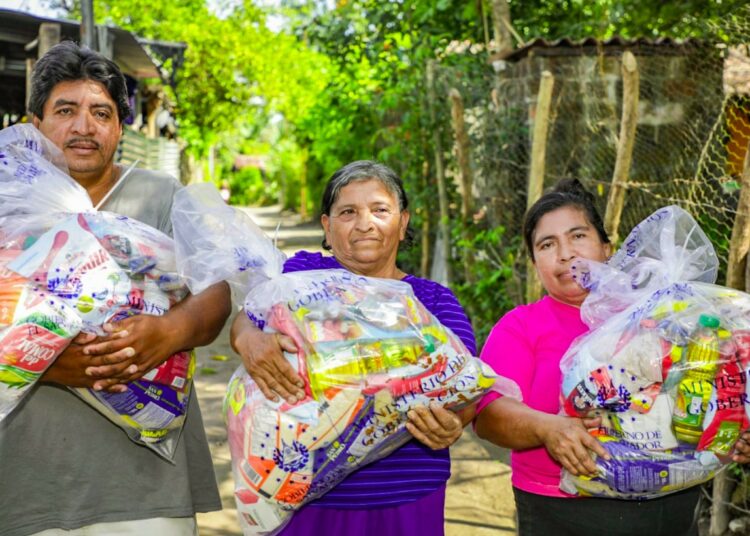 Más de 23,500 paquetes alimenticios han sido entregados a las familias más afectadas tras paso de la tormenta Julia