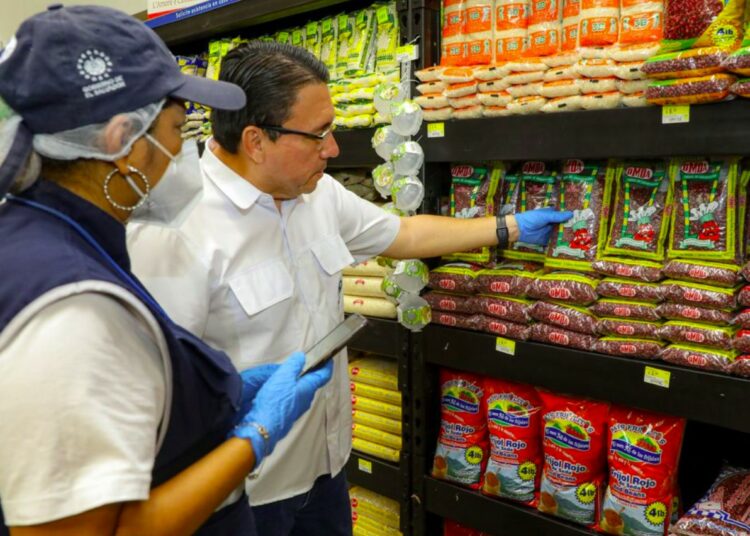 Defensoría ha ejecutado más de 122,000 verificaciones en negocios de alimentos para estabilizar precios 