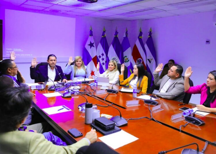 Proponen reformas al Código de Trabajo para agilizar procesos en los Juzgados de lo Laboral