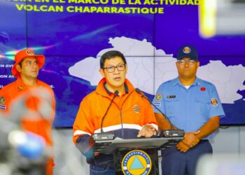 Autoridades actualizan las condiciones del volcán Chaparrastique, San Miguel y equipan albergues preventivos