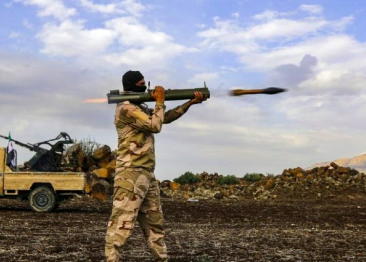 Tensión en Medio Oriente: atacan la base de los Estados Unidos en Siria con cohetes