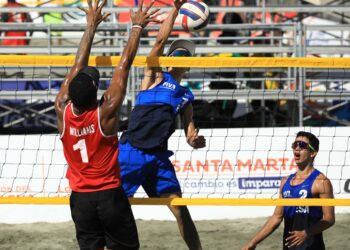 Hermanos Guardado avanzan a semifinales de voleibol playa