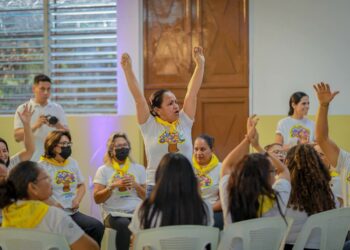 Más de 2,500 educadores recibieron taller sobre nuevos métodos de enseñanza para la Primera Infancia