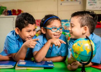 Las leyes Nacer con Cariño y Amor Convertido en Alimento protegen la salud de los bebés prematuros