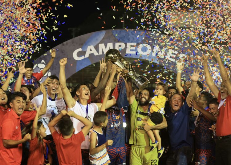 Santa Ana es el rey de la LNF