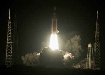 (VIDEO) La NASA lanzó su histórica misión a la luna con el Artemis I