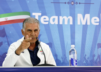 La furiosa reacción de Carlos Queiroz entrenador de Irán cuando le preguntaron por la violación de los derechos humanos en el país