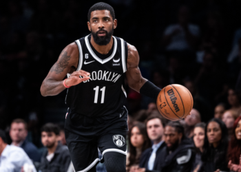 Nike suspendió de forma indefinida el patrocinio a Kyrie Irving después de que promoviera una película antisemita