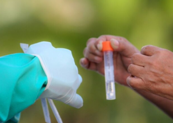 Continúan con tamizajes comunitarios en todo el país para la detección de casos de COVID-19