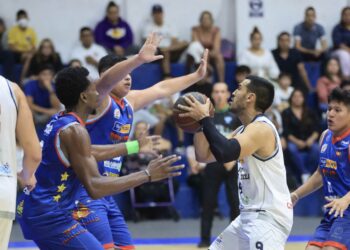 Santa Tecla avanza y Metapán toma la delantera en la Liga Mayor de Baloncesto