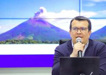 FGR allana casa de exdiputada Yanci Urbina en busca de pruebas para esclarecer su muerte