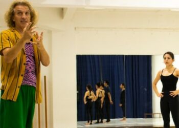 Compañía Nacional de Danza presenta Alicia en el País de las Maravillas