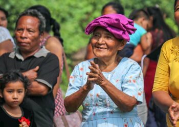 Diputados colaboran con el deporte, entrega de paquetes alimenticios, entre otras actividades en barrios, colonias y comunidades