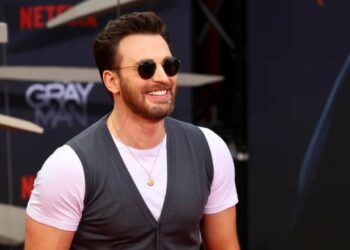 Revista People declara a Chris Evans como «el hombre más sexy del mundo»