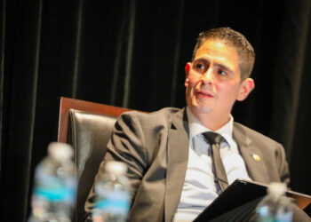 CEL expone al mundo proyectos de expansión geotérmica