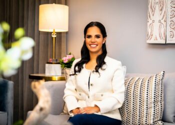 Gabriela de Bukele destaca logros obtenidos mediante Ley Crecer Juntos en Conferencia Mundial de la UNESCO