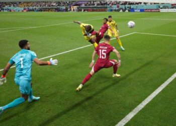 Primera polémica del VAR ¿era o no era gol de Enner Valencia?