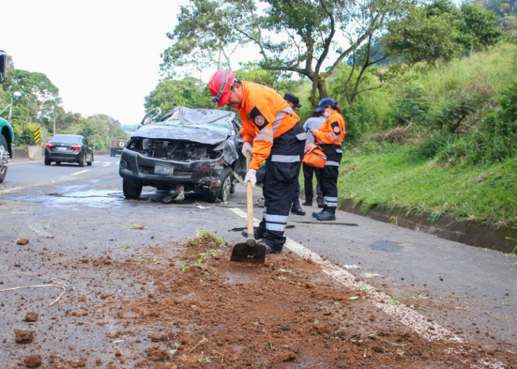 Protección Civil reporta accidente de tránsito en el Km. 40.5 en carretera de Sonsonate a San Salvador