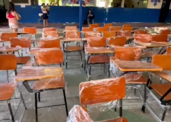 Diputado Christian Guevara gestiona mejoras para alumnos de escuela pública de Apopa