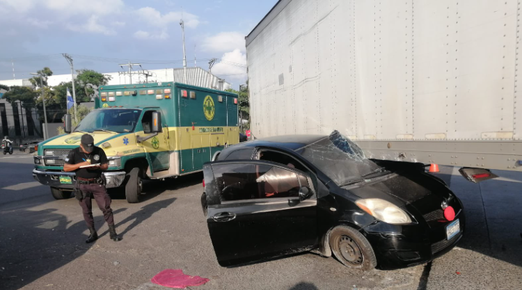 Reportan accidente de tránsito en El Trébol, carretera hacia Santa Tecla