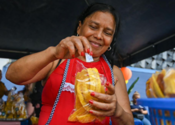 (FOTOS) Alcaldía de San Salvador celebra Festival de la Tostada en el mercado Tinetti