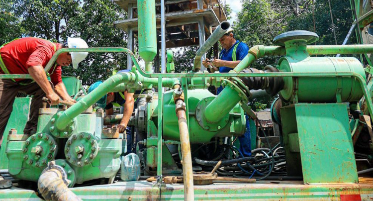 Diputados y presidente de ANDA anuncian que llevarán agua potable a comunidad minera de San Sebastián