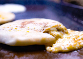 El Salvador celebra este domingo el Día Nacional de las Pupusas