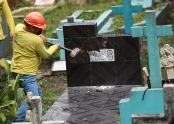 Presidente Bukele apuesta por destruir el simbolismo de las pandillas, «su memoria»