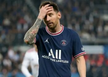 Alerta en la selección argentina: Lionel Messi no jugará este domingo en el PSG por una inflamación en el tendón