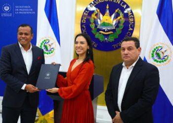 La pensión mínima será de $400, y se mantendrán las edades de jubilación en 55 y 60 años