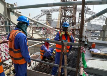 ¿Cuántos muertos dejó la construcción de los estadios para el Mundial en Qatar?