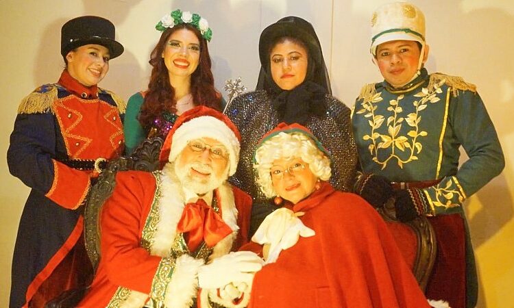 Santa Claus regresa a cargo del grupo de Teatro Hamlet