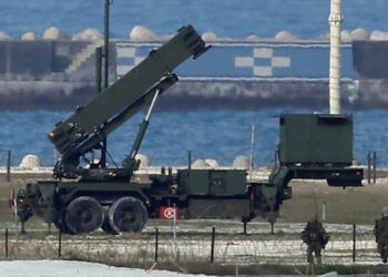 Taiwán despliega sus defensas antimisiles ante el avance de los buques y aviones chinos