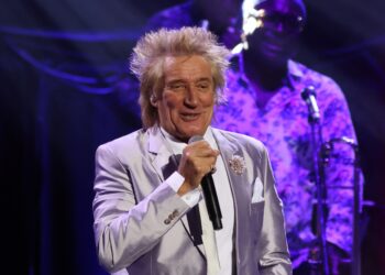 Rod Stewart rechazó una suma millonaria para cantar en el Mundial de Qatar 2022