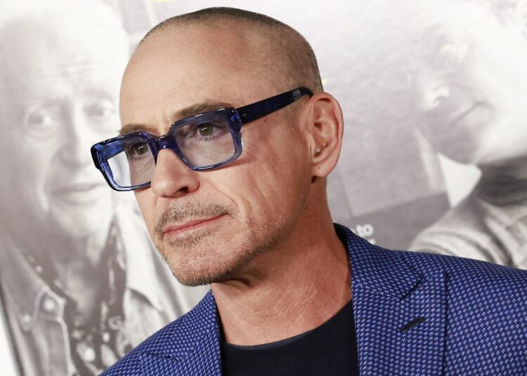 Robert Downey Jr relata su inicio en las drogas a los 6 años inducido por su padre