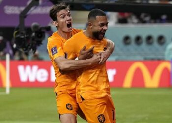 Países Bajos vence 3-1 a Estados Unidos y clasifica a cuartos de final