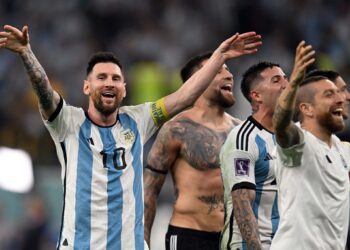 Argentina derrota a Australia y jugará con Países Bajos en cuartos de final