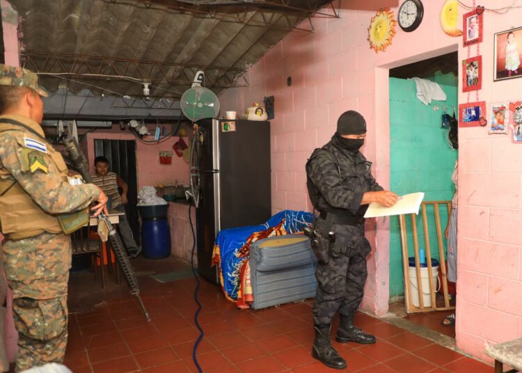 Así se desarrolla operativo en La Campanera, Soyapango