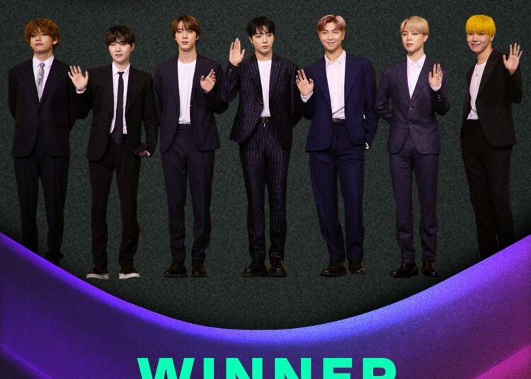 BTS se convirtió en el grupo más premiado del año en los People’s Choice Awards 2022