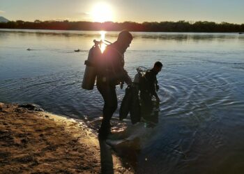 Autoridades buscan a persona reportada como desaparecida en río Lempa