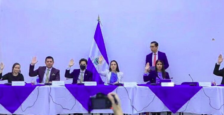 Comisión que estudia reforma de pensiones llama a los primeros funcionarios para que den sus insumos a la nueva ley