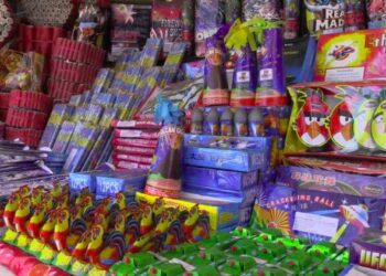 Alcaldía capitalina supervisó el inicio de la venta de pólvora en puntos autorizados