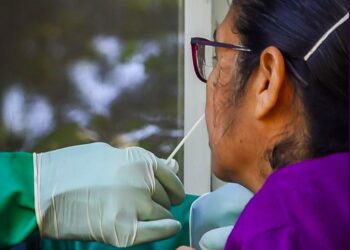 Realizan tamizaje comunitario en Tenancingo, Cuscatlán para detectar casos de covid-19