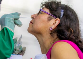 Salud desarrolla pruebas de detección de covid-19 en Cabañas, San Miguel y Ahuachapán