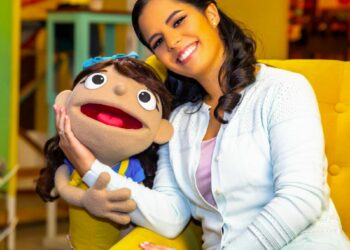 Primera Dama, Gabriela de Bukele proyecta la creación de más contenidos para la primera infancia