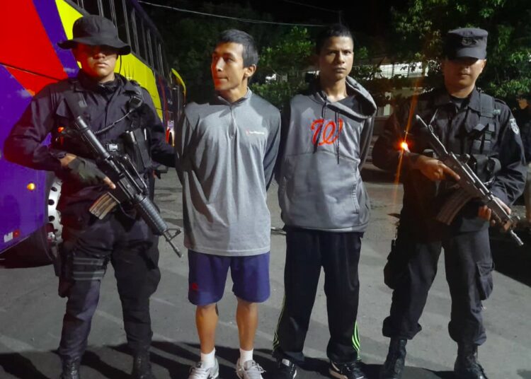 Capturan en Guatemala a pandillero vinculado al asesinato de los hermanos Guerrero Toledo