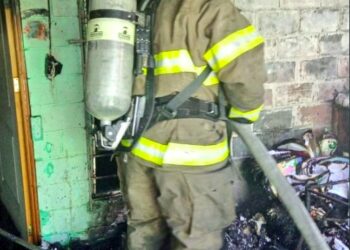 VIDEO | Bomberos extinguieron incendio estructural en Soyapango