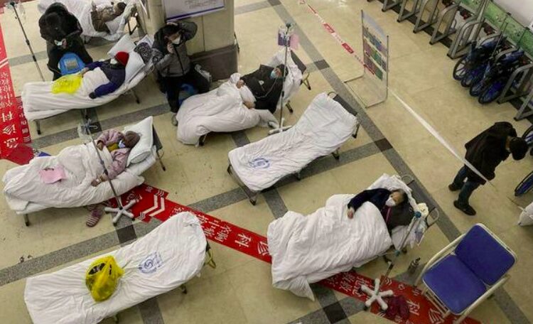 Qingdao enfrenta medio millón de contagios diarios de COVID-19