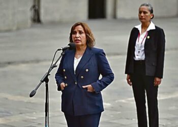 Perú llamó a consultas a sus embajadores en México, Argentina, Bolivia y Colombia