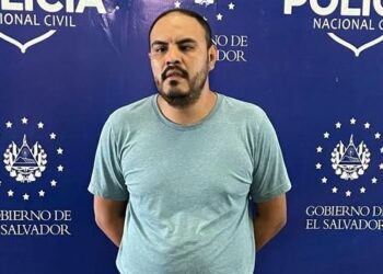 Programan audiencia para sujeto que golpeó a otro en Plaza Libertad